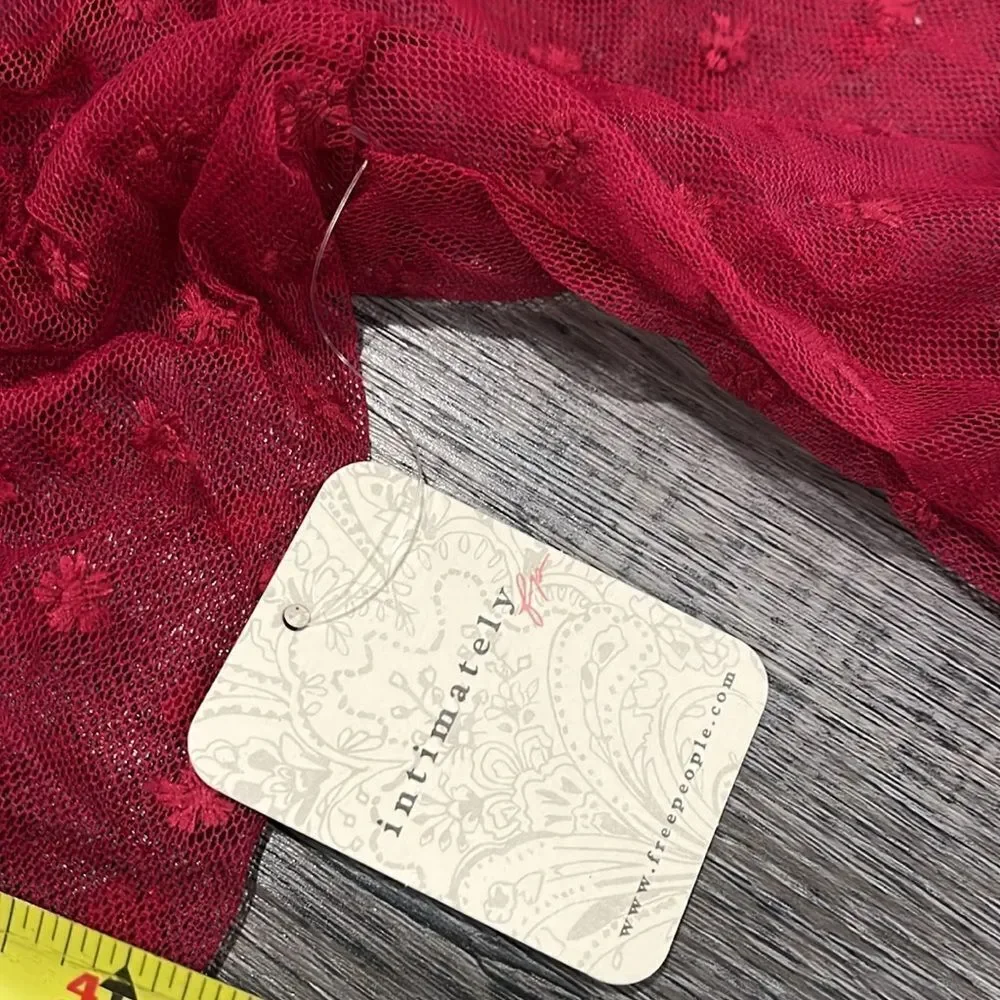 Free People NWT Most Likely Layering Top - XS